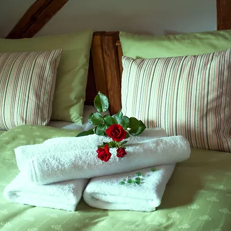 House Of Roses Homestay szállás Kutná Hora